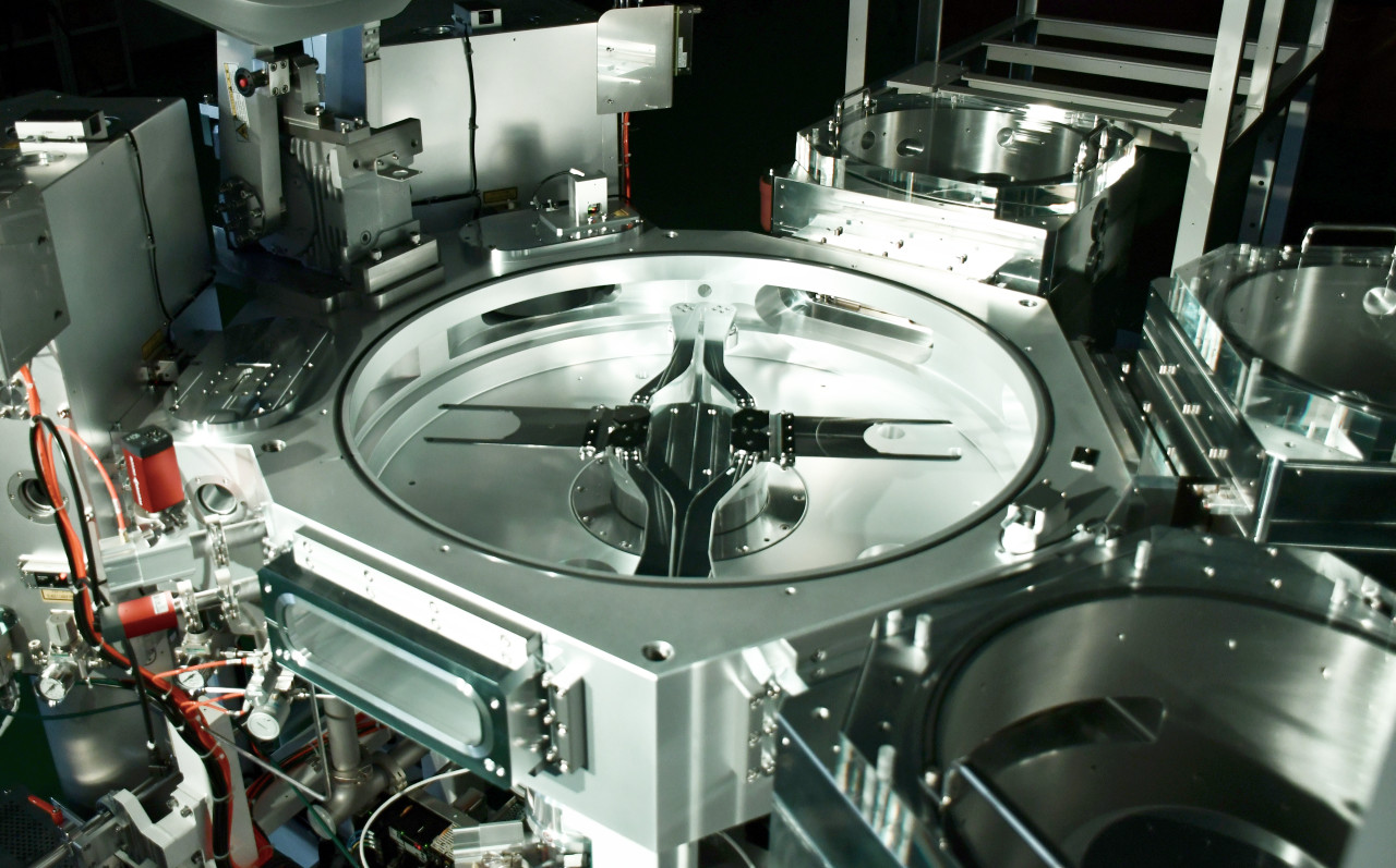 First Cluster Equipment Suits Electronic Devices AEI