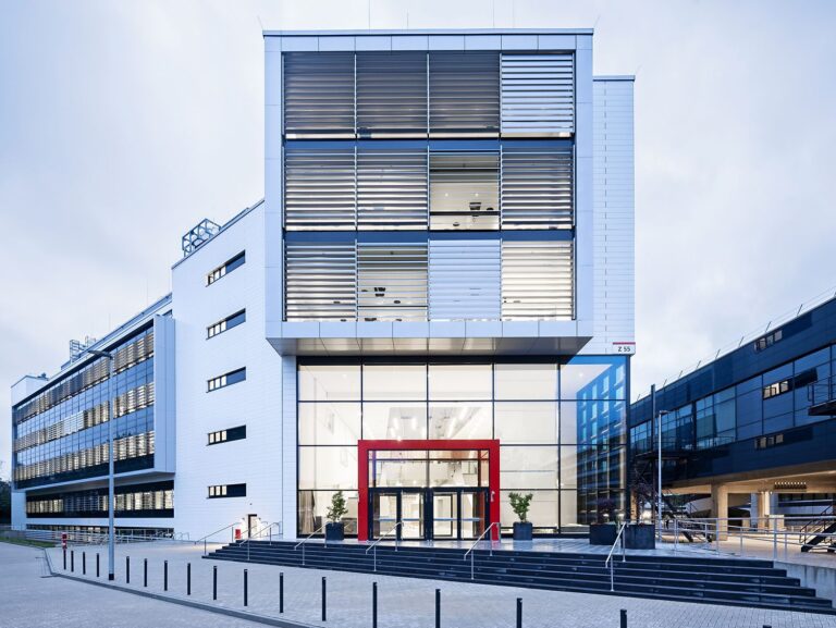 Henkel Opens New Innovation Center in Düsseldorf AEI